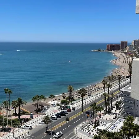 Penthouse Benal شقة *