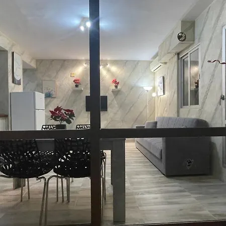 Penthouse Benal Apartment *